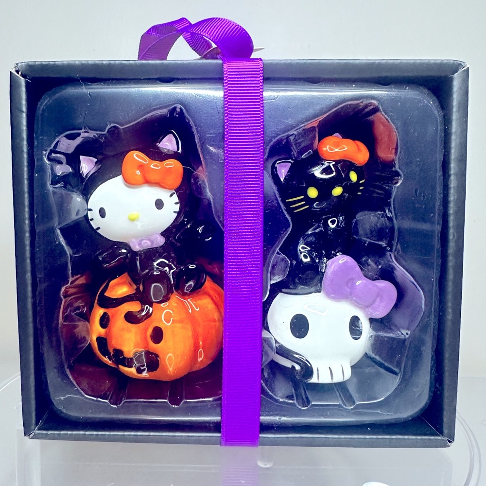 Hello Kitty Salt & Pepper Set- Halloween Limited Edition